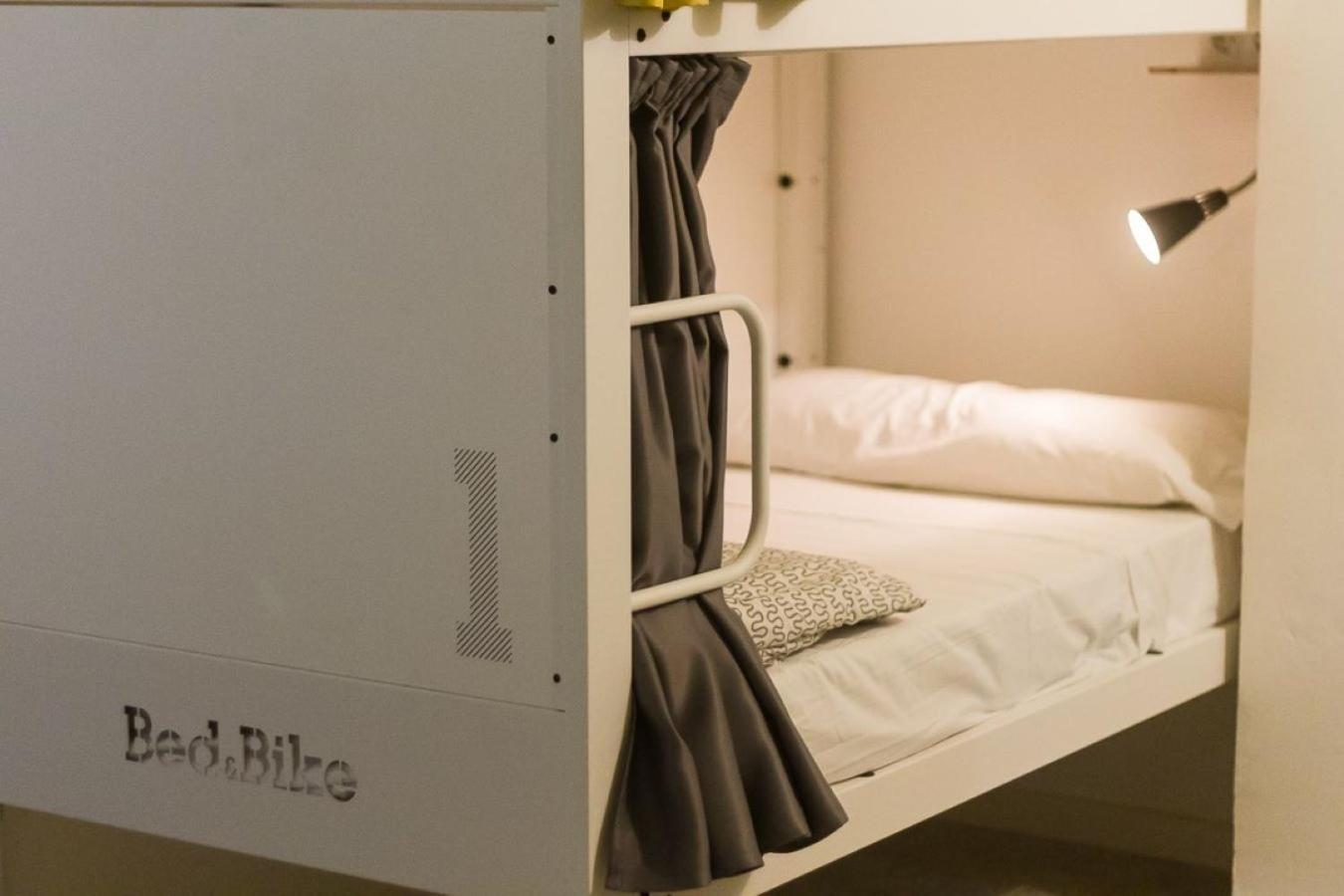 Bed 12-Bed Mixed Dormitory Room,1499006929:JPEG